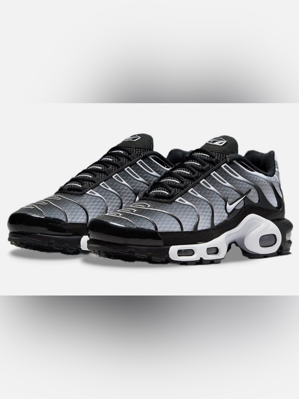 Nike Air Max Plus Black Metallic
Silver 2022 - DM0032-003 Men’s Size 12